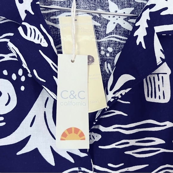 C&C California Hawaiian Novelty Beachy Print Linen Blend Button Down Shirt NEW - Picture 5 of 13